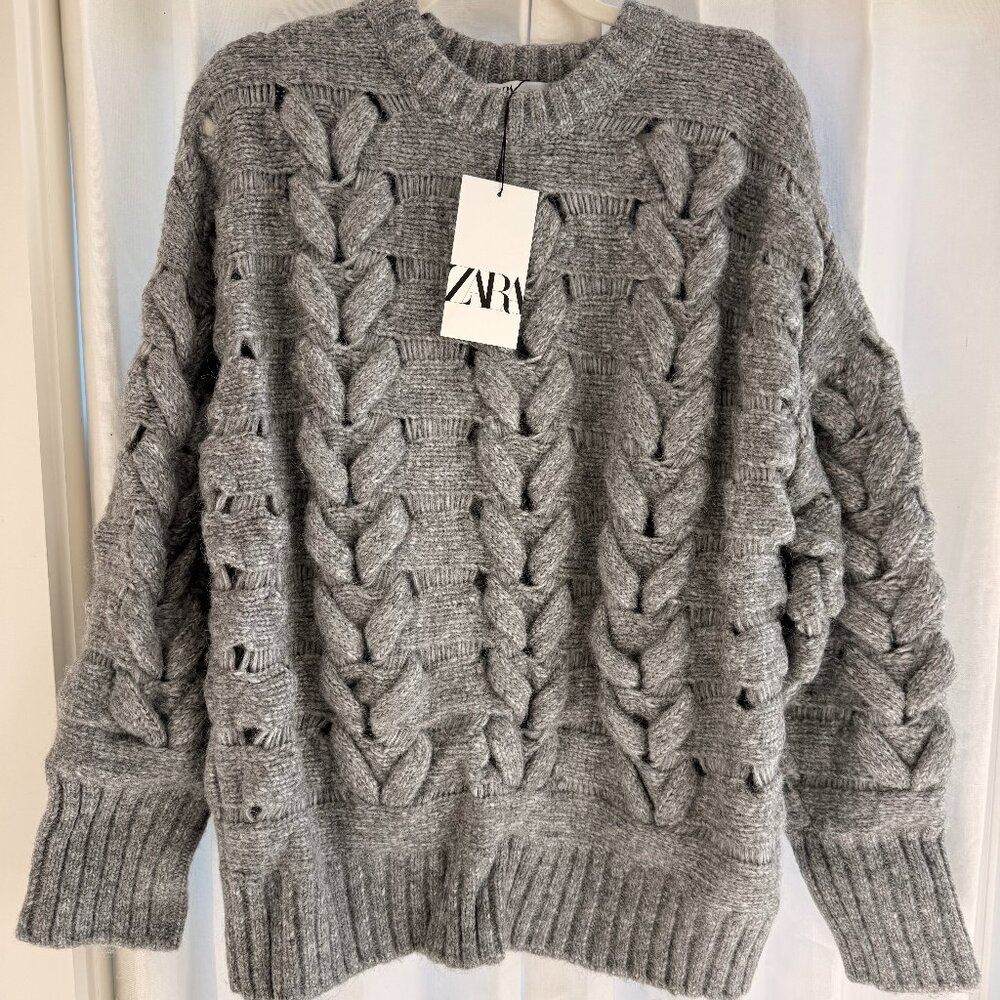 Zara Grey Cable Knit Sweater Medium Brand New with Tags